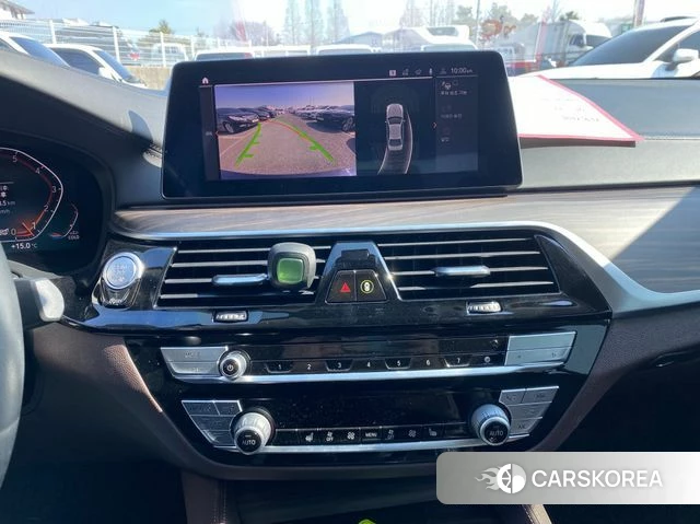 BMW 5 Series (G30) id 3828278 из Кореи 20