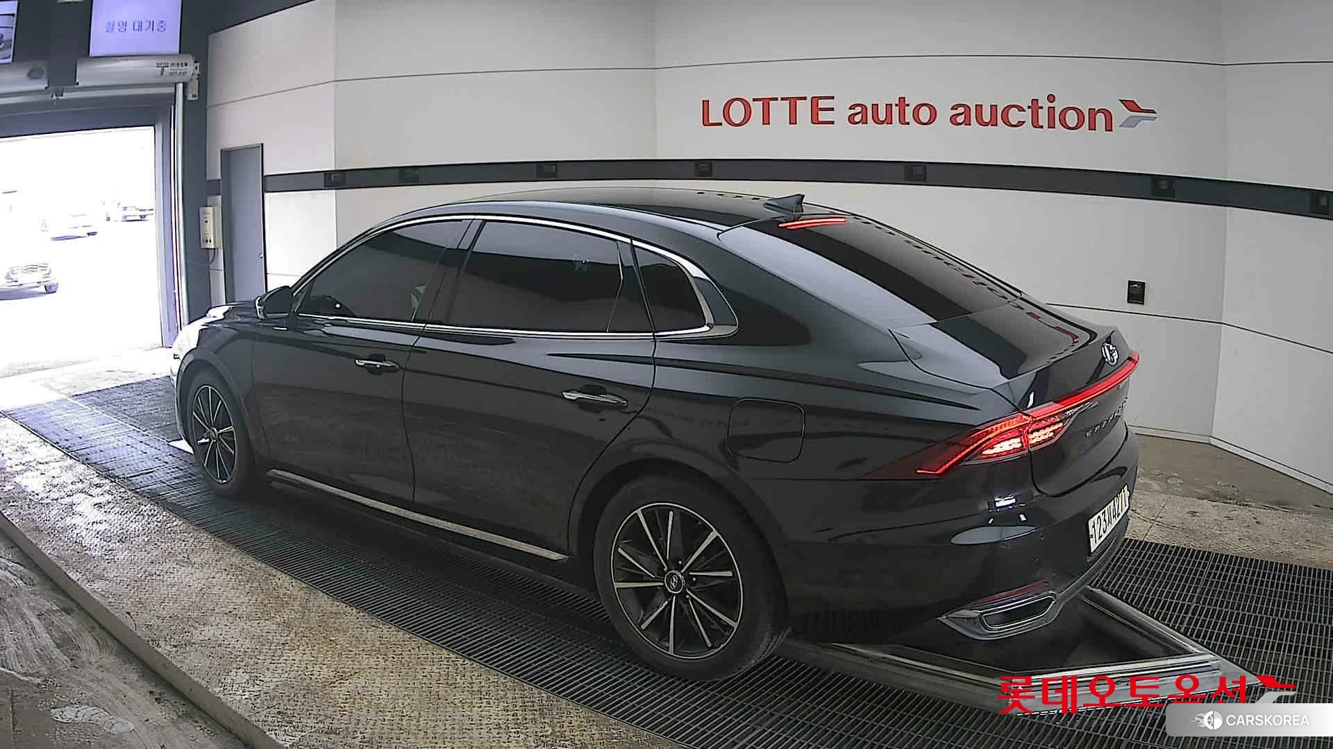 Hyundai Grandeur id 3875798 из Кореи 38