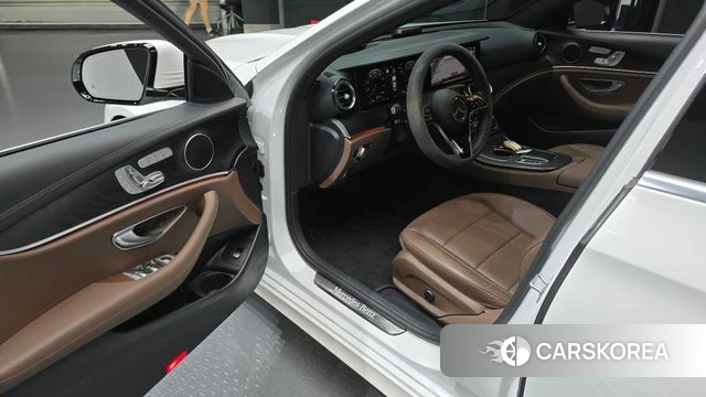 Mercedes-Benz E-Class W213 id 4579667 из Кореи 33