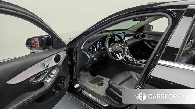 Mercedes-Benz C-Class W205 id 4203014 из Кореи 31