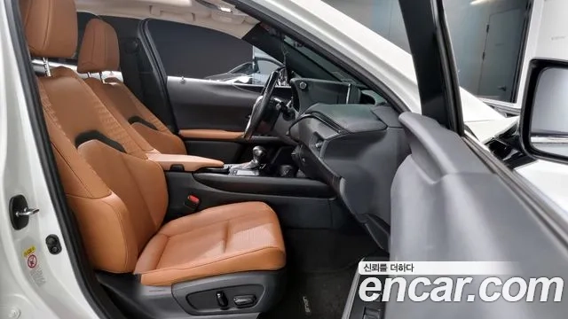 Lexus UX250h id 2917521 из Кореи 20