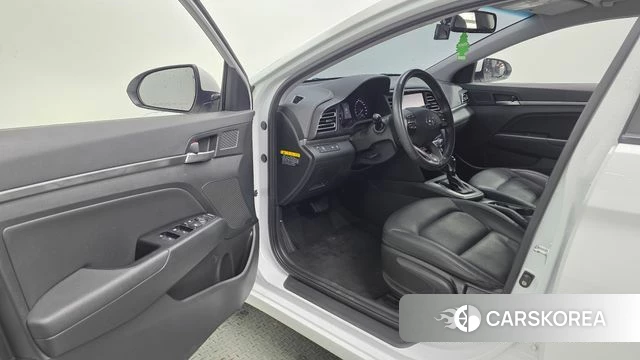 Hyundai The New Avante AD id 3942512 из Кореи 20