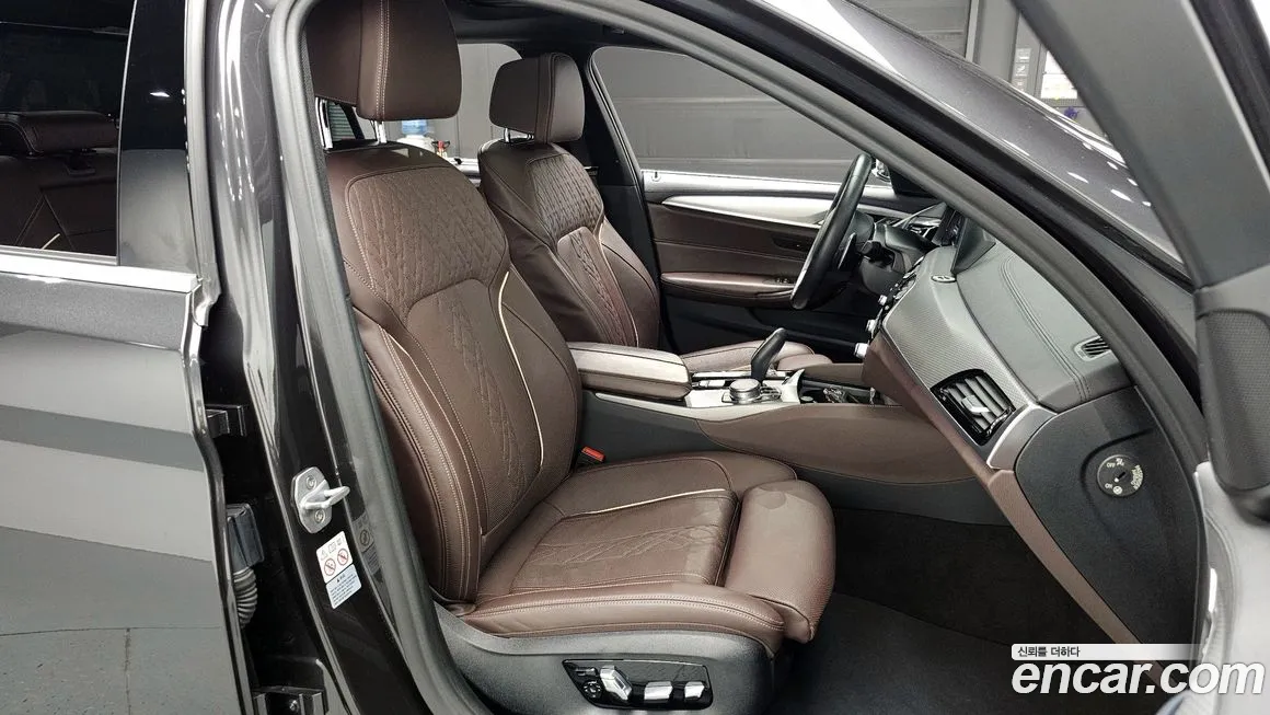 BMW 5 Series (G30) id 1590297 из Кореи 20