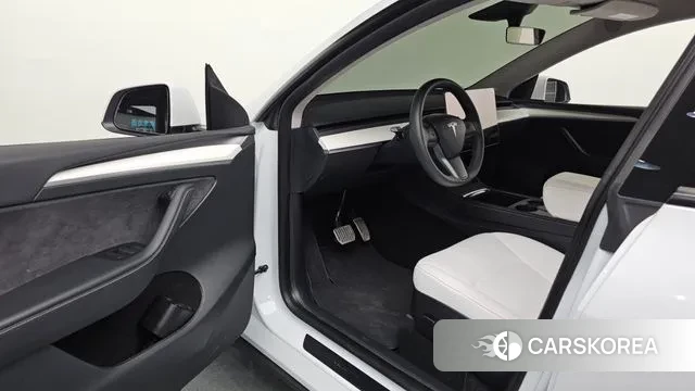 Tesla Model Y id 3596313 из Кореи 20