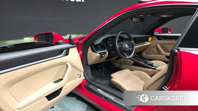 Porsche 911(992) id 4688854 из Кореи 20