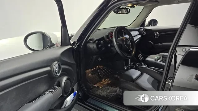 Mini Cooper id 3385453 из Кореи 20