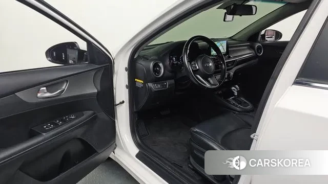 Kia Come New K3 id 3754622 из Кореи 20