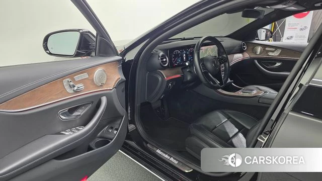 Mercedes-Benz E-Class W213 id 4383490 из Кореи 20