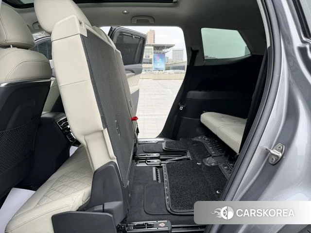Audi Q6 id 4272790 из Китая 18
