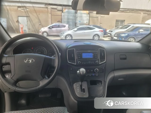 Hyundai The New Grand Starex id 4573904 из Кореи 18