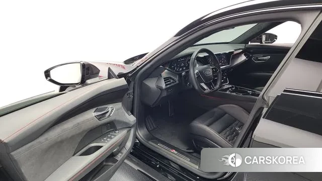 Audi RS e-Tron GT id 3280787 из Кореи 20