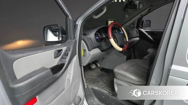 Hyundai The New Grand Starex id 3828569 из Кореи 20