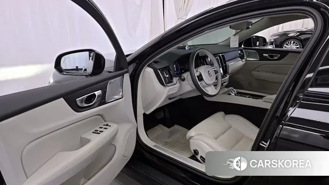 Volvo V60 Cross-Country 2nd Generation id 2914953 из Кореи 20