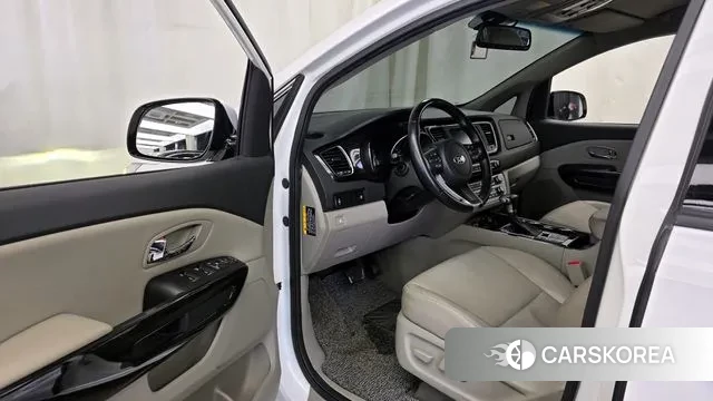 Kia The New Carnival id 3727920 из Кореи 20