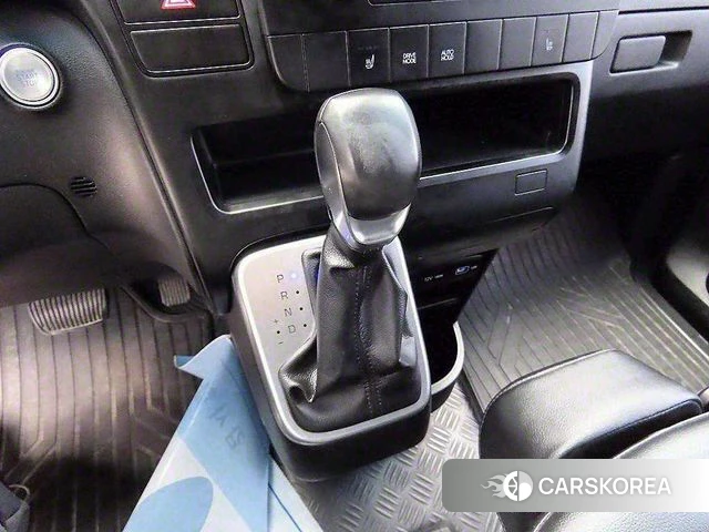 Hyundai Staria id 4224291 из Кореи 19