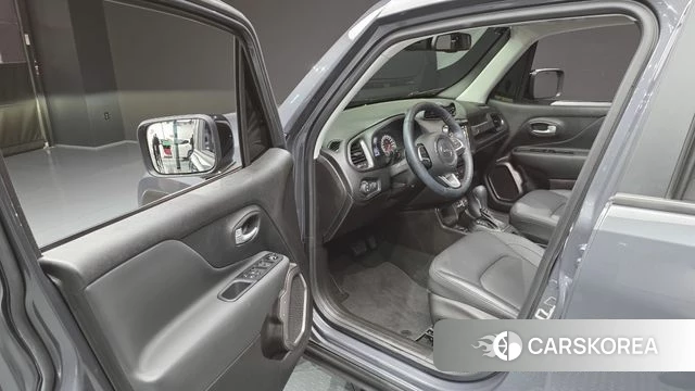 Jeep Renegade id 3953089 из Кореи 20