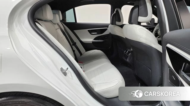 Mercedes-Benz C-Class W206 id 4898234 из Кореи 33