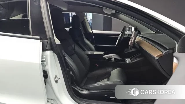 Tesla Model 3 id 3611017 из Кореи 19