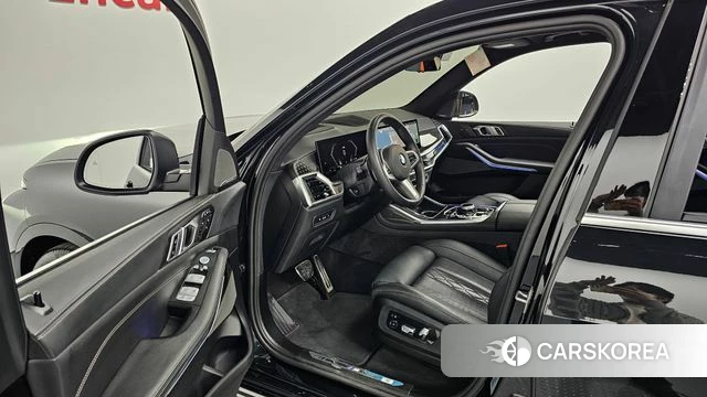 BMW X7 (G07) id 4185680 из Кореи 32