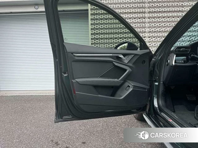 Audi A3 id 4392122 из Китая 15
