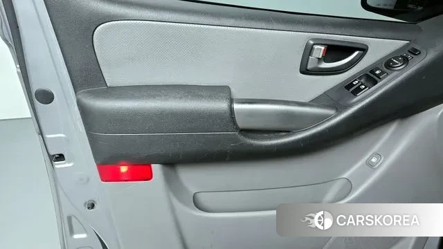 Hyundai The New Grand Starex id 2977316 из Кореи 20