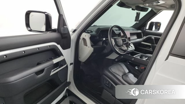 Land Rover Defender (L663) id 4603559 из Кореи 33