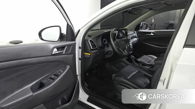 Hyundai All New Tucson id 4698690 из Кореи 34