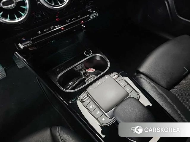 Mercedes-Benz A-Class W177 id 4490405 из Кореи 18