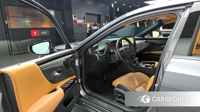 Lexus ES300h 7th generation id 4349715 из Кореи 33