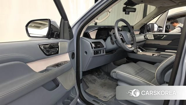 Lincoln Navigator 4th generation id 4792533 из Кореи 37