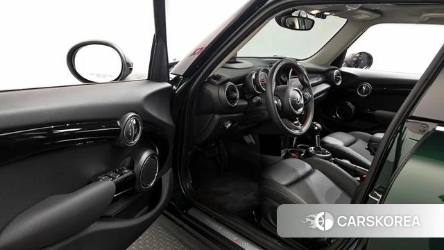 Mini Cooper S id 4318117 из Кореи 34