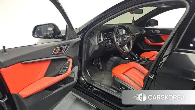 BMW 1 Series (F40) id 3524937 из Кореи 20