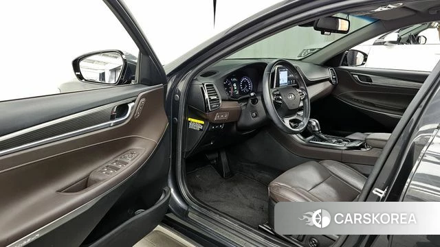 Hyundai Grandeur IG id 4318327 из Кореи 34