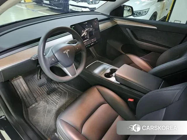 Tesla Model Y id 3618971 из Кореи 18