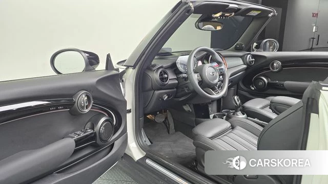 Mini Cooper S Convertible id 3841833 из Кореи 20