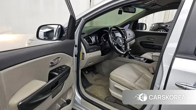 Kia All New Carnival id 3622726 из Кореи 20