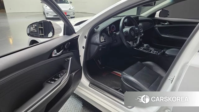 Kia Stinger Meister id 4793981 из Кореи 39