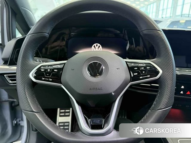 Volkswagen Golf id 4299455 из Китая 21