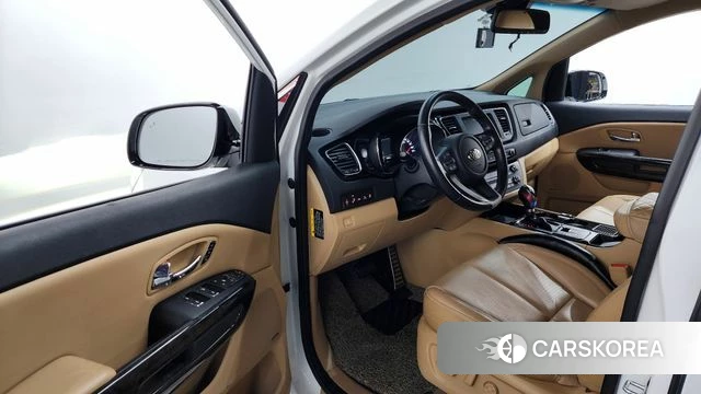 Kia The New Carnival id 3905687 из Кореи 20