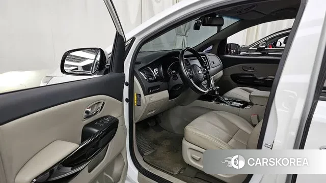 Kia The New Carnival id 3713945 из Кореи 20