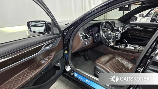 BMW 7 Series (G11) id 4501702 из Кореи 20