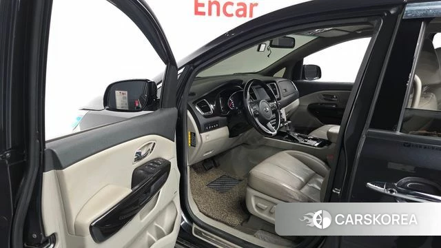 Kia The New Carnival id 4531019 из Кореи 20