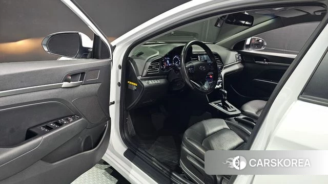 Hyundai The New Avante AD id 3936618 из Кореи 20