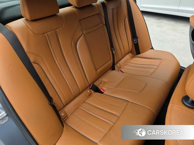 BMW 5 Series (G30) id 4742406 из Кореи 20