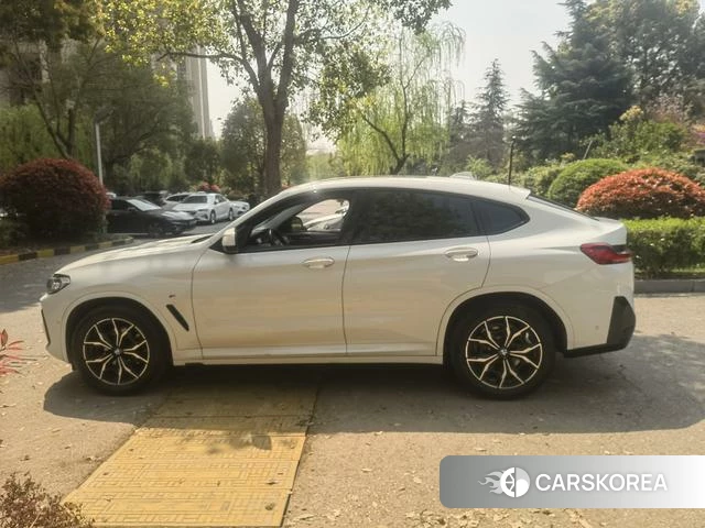 BMW X4 id 4240679 из Китая 15