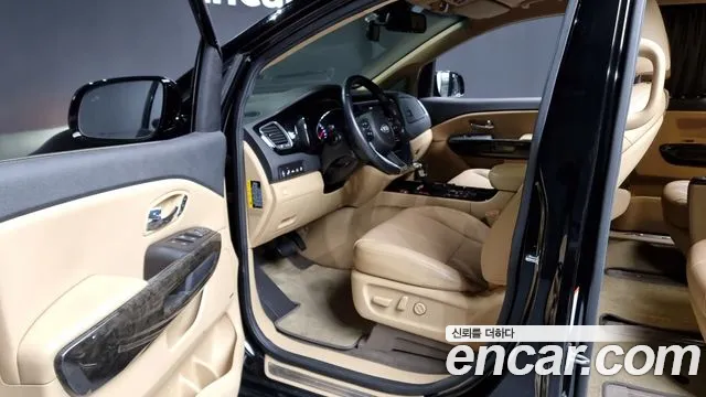 Kia The New Carnival id 2665649 из Кореи 20