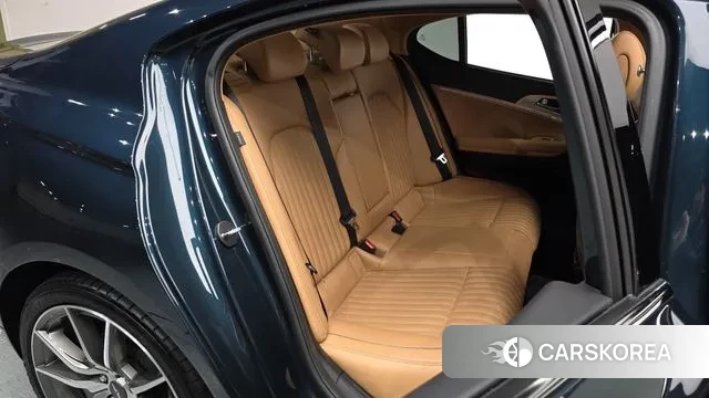 Genesis The New G70 id 3582393 из Кореи 20