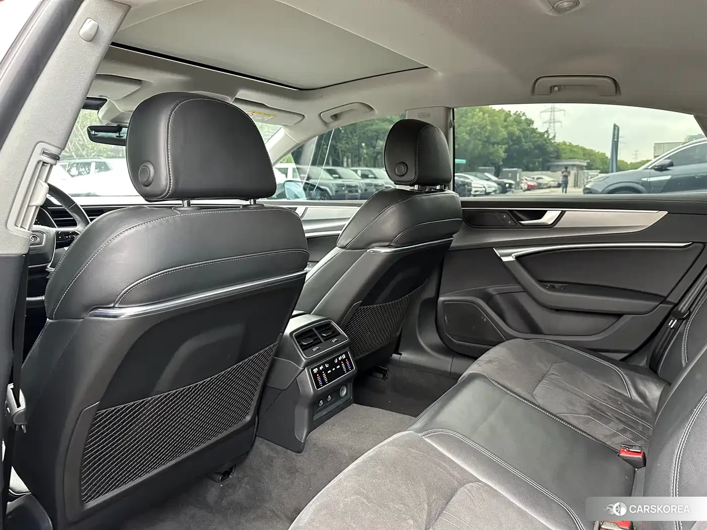 Audi A7L id 4514286 из Китая 14
