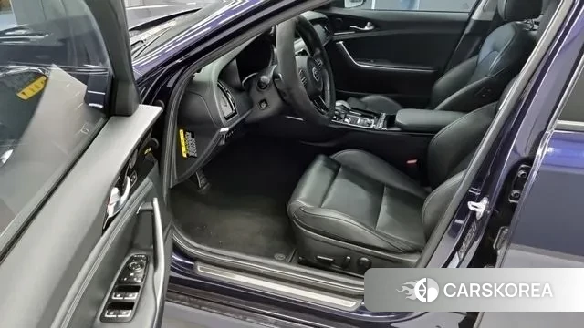 Kia Stinger id 3460286 из Кореи 17