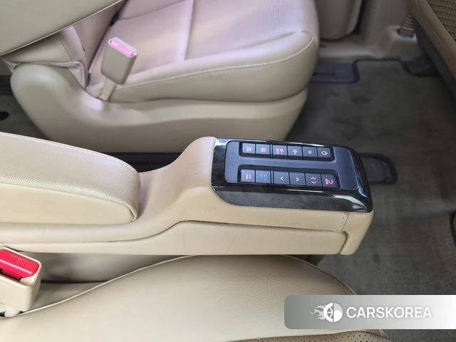 Kia The New Carnival id 4943986 из Кореи 15